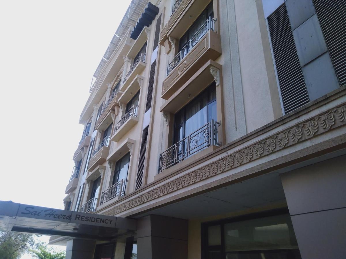 Hotel Sai Heera Residency