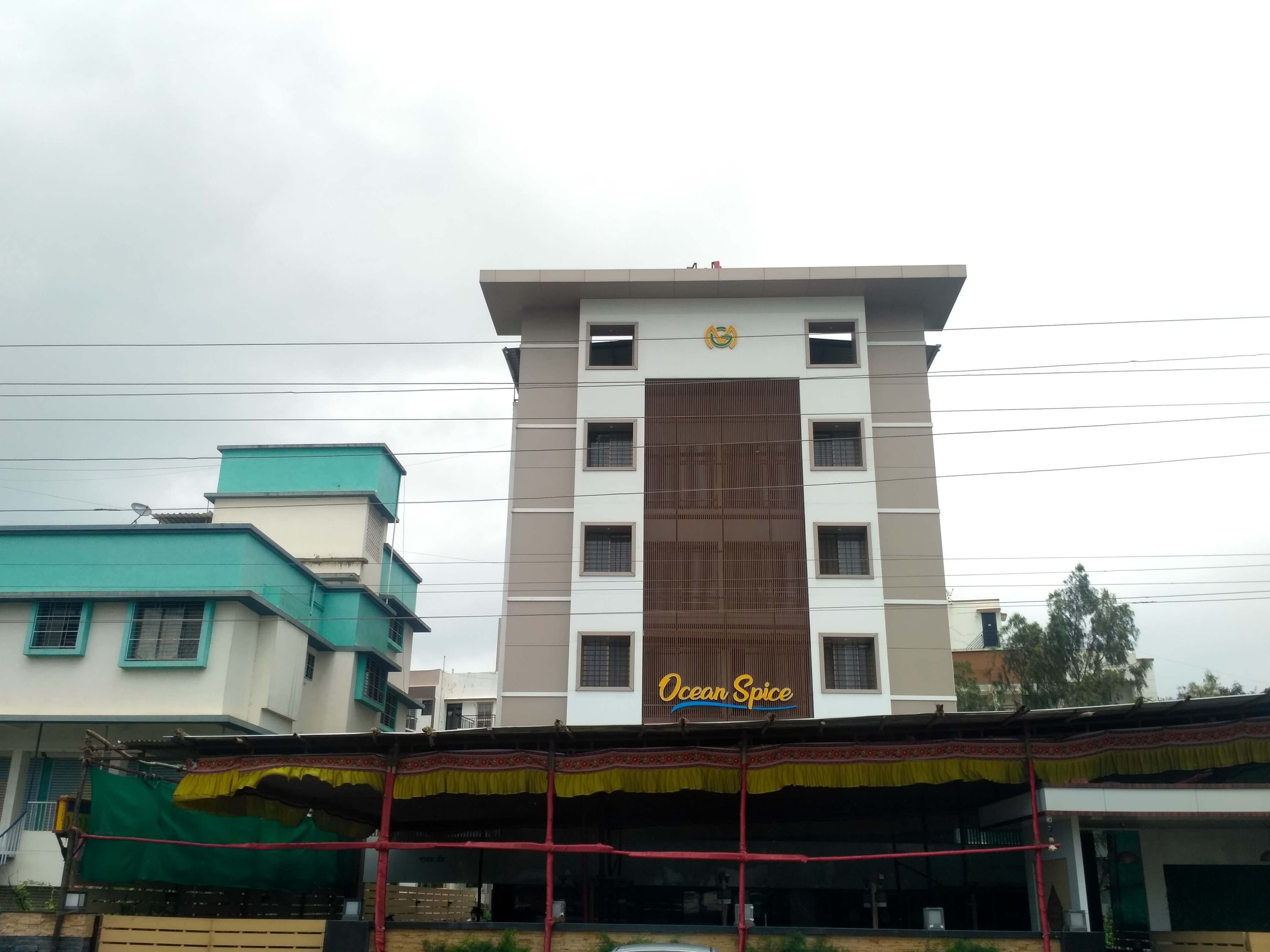 Hotel Maval Grrand
