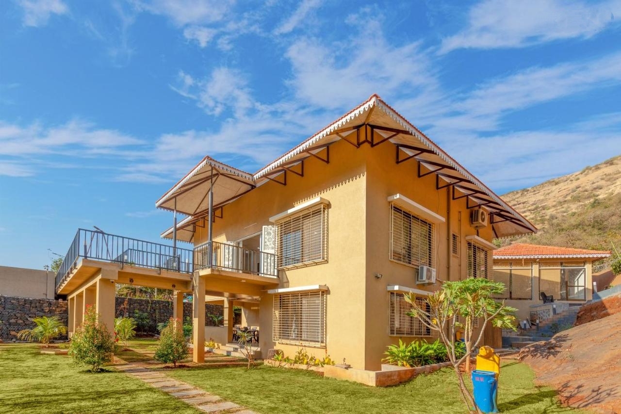 Stone Bridge Villa ( For Booking call on - 8956914095 )